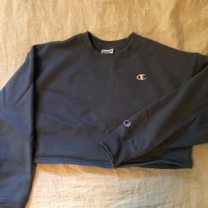 Champion Cropped Sweatshirt